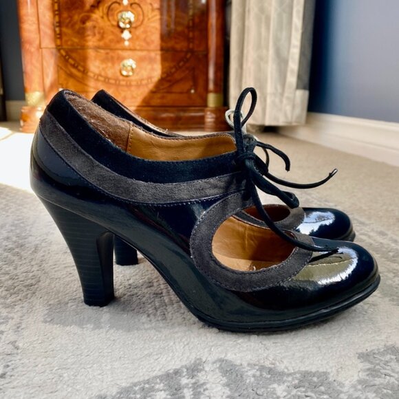 EuroSoft Black Patent Leather and Suede Mary Jane Heels - Picture 5 of 10